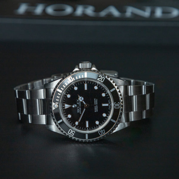 Rolex Sea-Dweller vs Rolex Submariner