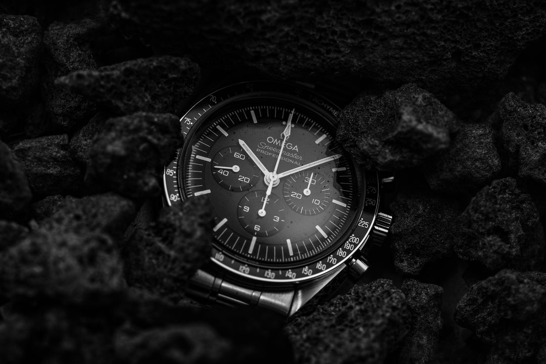 Omega Speedmaster – Ein Klassiker an prominenten Handgelenken