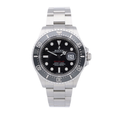 Sea-Dweller: diving watch with helium valve